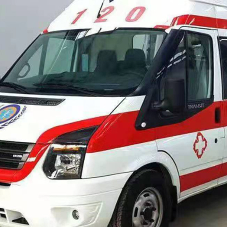 威信非急救护送病人转院租赁救护车的优缺点对比